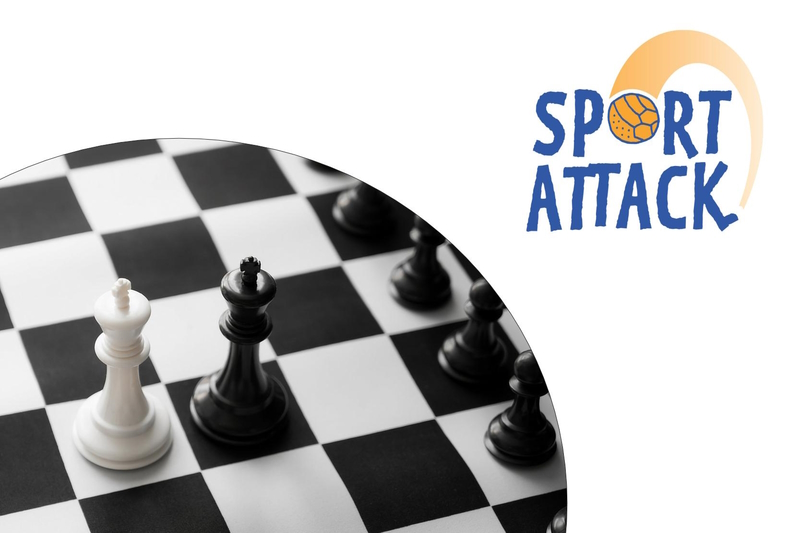 Ausschnitt von einem schwarz-weißen Schachbrett und Logo von Zephir's Sport-Attack