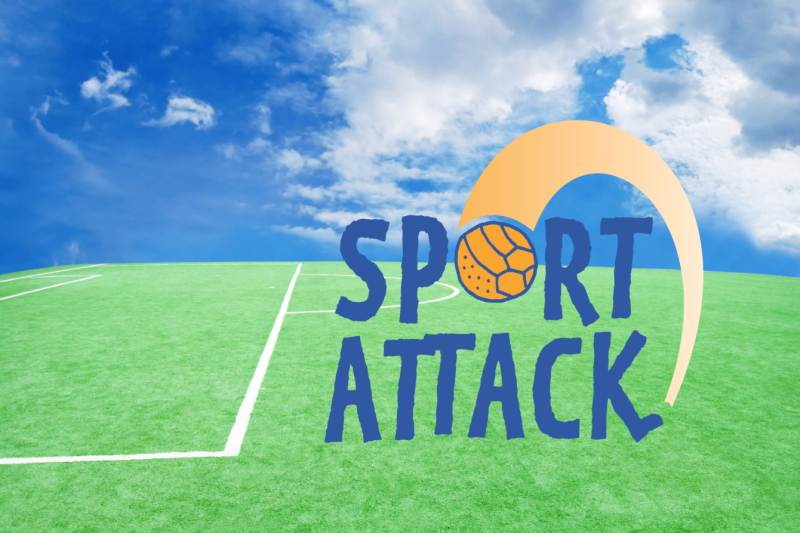 Fußballfeld mit Logo von Sport-Attack